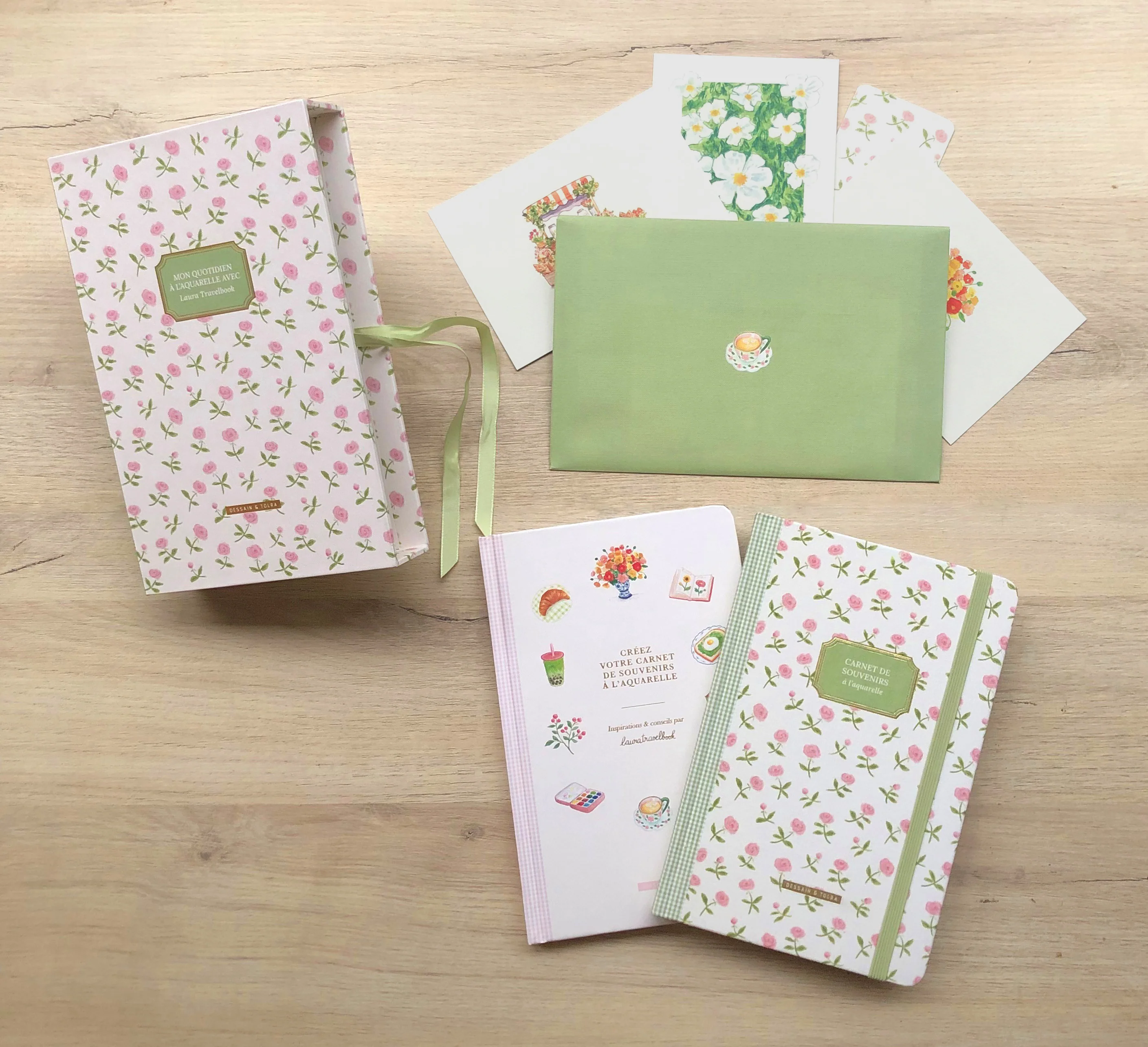 Coffret "luxe" Mon quotidien Ă l'aquarelle avec LauraTravelbook - Image 6